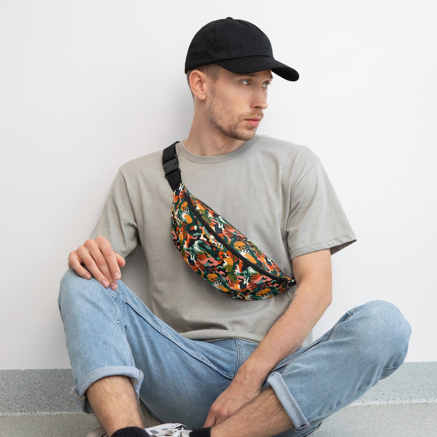 Bright Camouflage Pattern Fanny Pack
