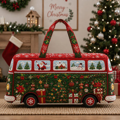 Christmas Quilted Travel Bag, Vintage Camper Duffel Bag, Holiday Weekender Tote, Festive Overnight Luggage, Gift 2026, Christmas Gift
